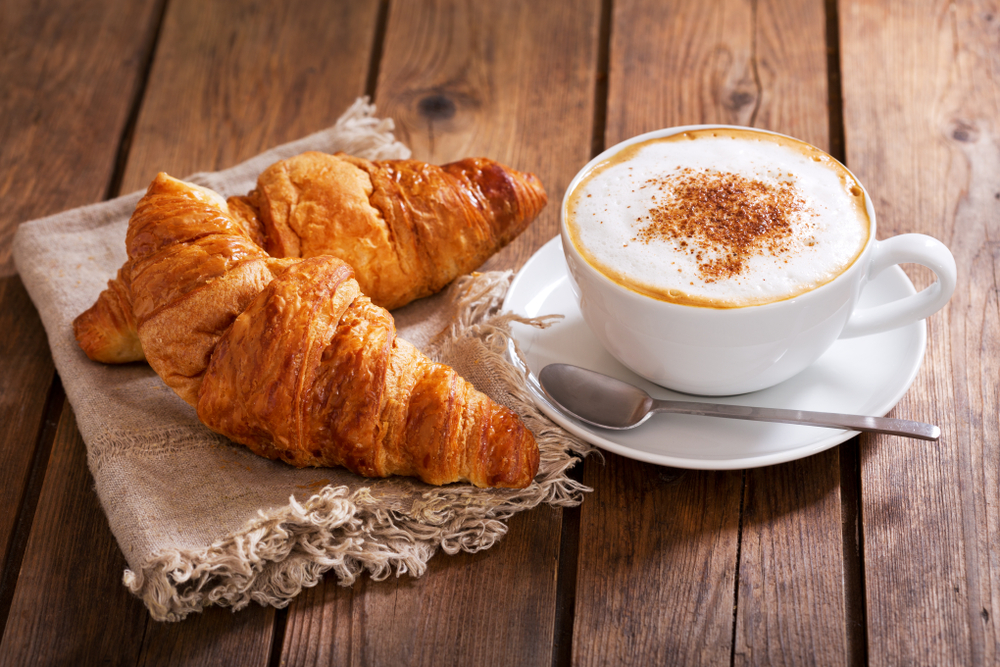 Roomboter croissant van deegdriehoekjes 120x80 gram
