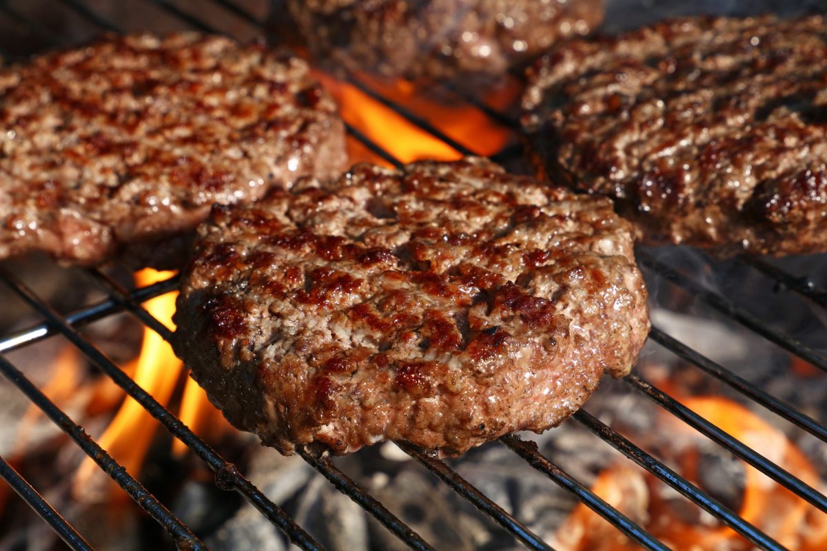 Close,Up,Beef,Or,Pork,Meat,Barbecue,Burgers,For,Hamburger
