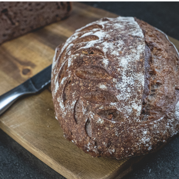 24 x Walnoot brood 420 gram per stuk ( zijn grote broden )
