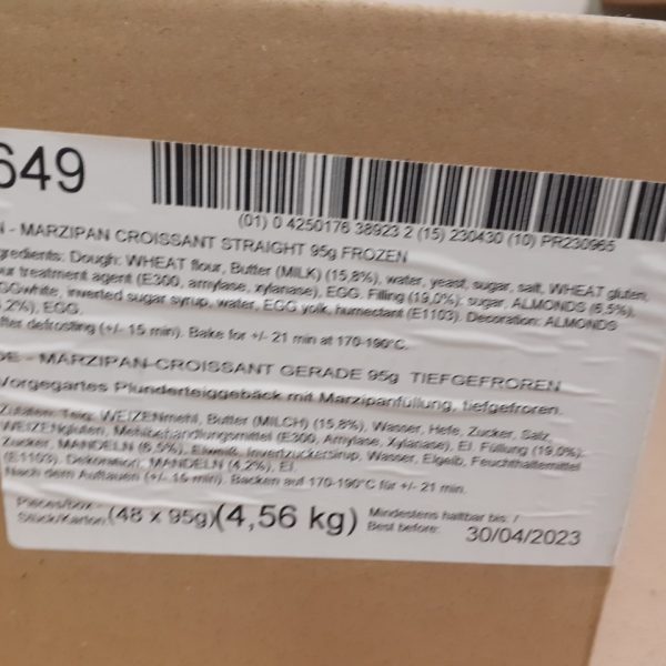 Marsepein Croissants 48 stuks a 95 gram - Afbeelding 3