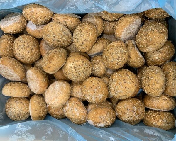 Volkorenbroodje 80x80 gram - Afbeelding 2