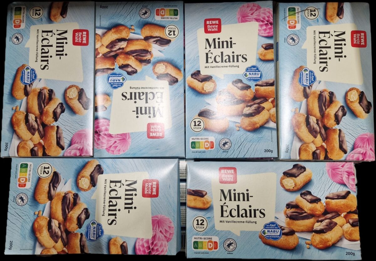 Mini Éclairs Chocolade 12 doosjes a 12 stuks (12 x 200 gram totaal 144 stuks )