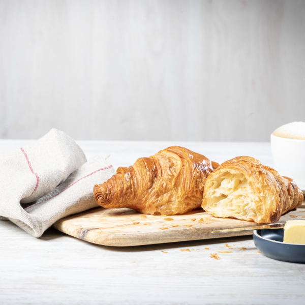 Croissant 27% boter 120x80 gram - Afbeelding 1