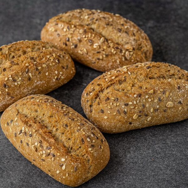 Rustico Petit Pain Meergranen 70x110 gram 1 Rustico Petit Pain Meergranen 70x110 gram - Afbeelding 1